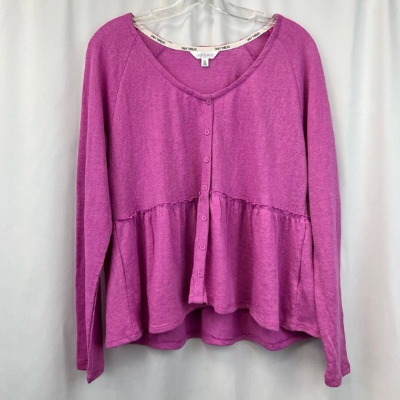 Daily Thread Women's Pink Button-Up Top - Picture 1 of 5